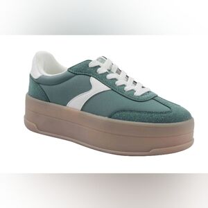Women's Platform Sports Sneakers Size 9 & 10 Green & White NWT